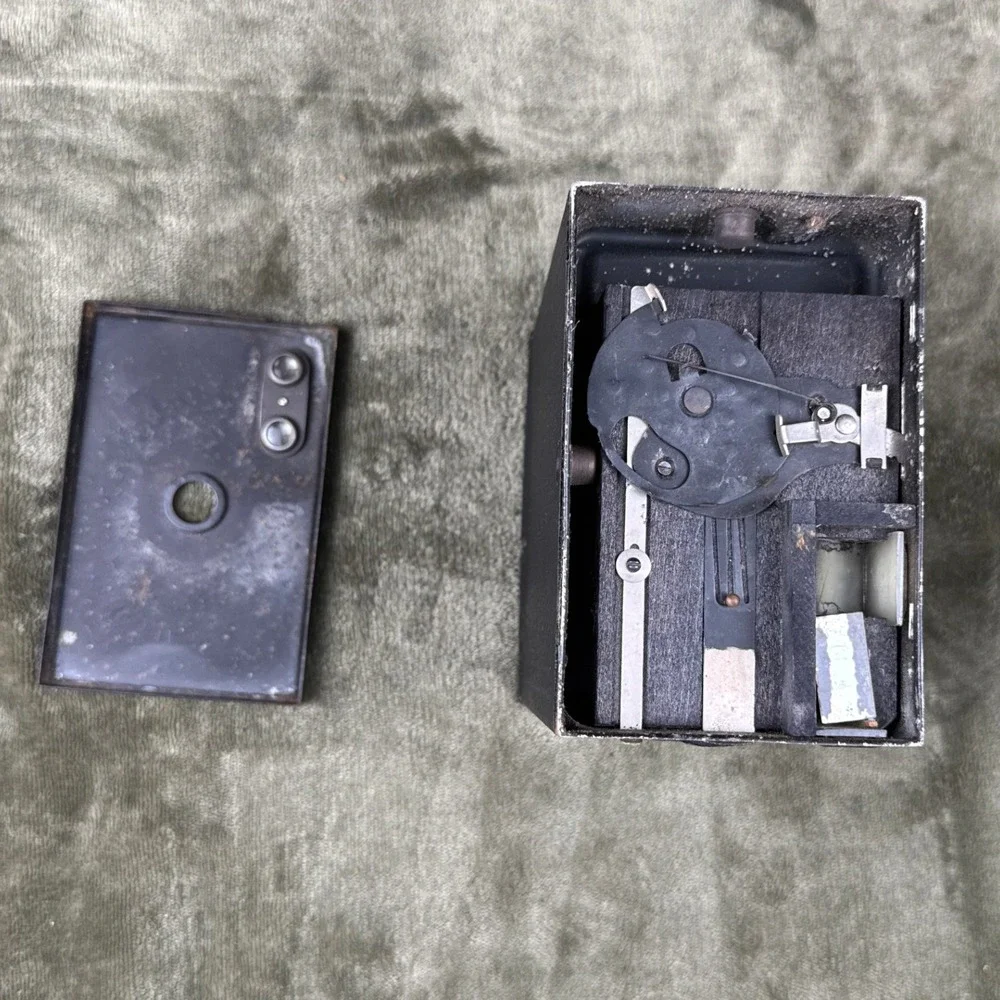 Antique Kodak No.‎ 2 Brownie Model B Box Camera 1904-1907 Vintage 120 Film